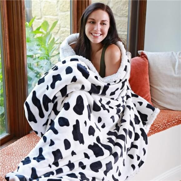 Cow Print Sherpa Fleece Blanket,Super SoftPlush Throw Blanket for Couch,Cow Gift - Picture 2 of 8